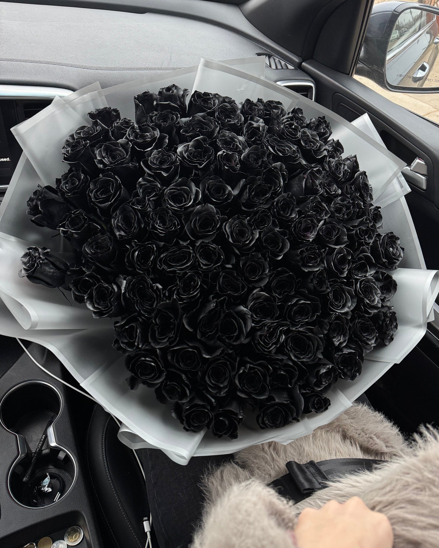 Buchet de trandafiri Negri premium – TerraFlorra