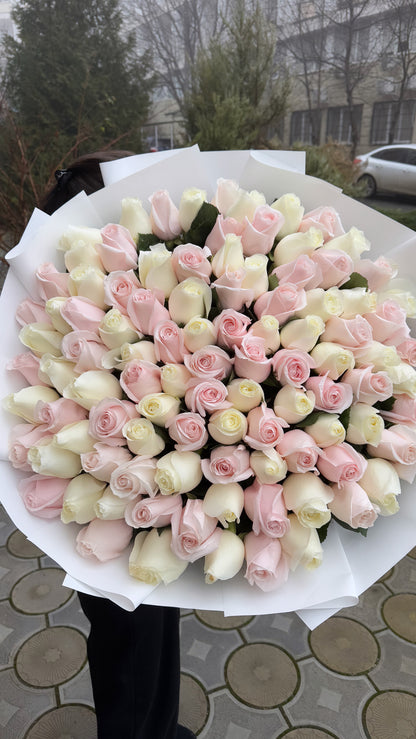 Buchet de trandafiri mix premium Alb Pomarosa – TerraFlorra