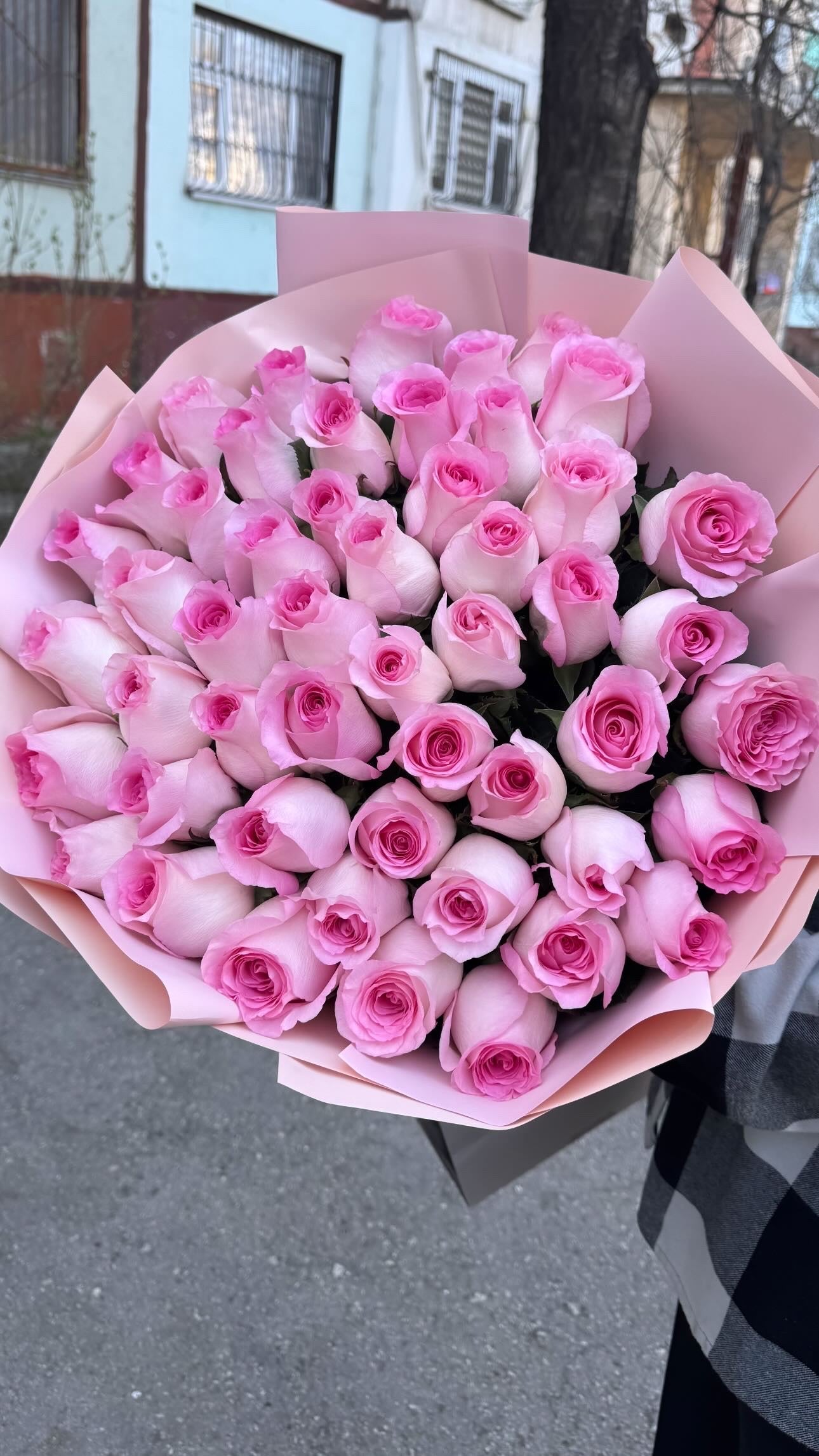 Buchet de trandafiri roz premium Mandala – TerraFlorra