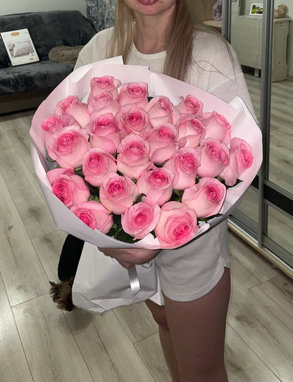 Buchet de trandafiri roz premium Bulevard – TerraFlorra