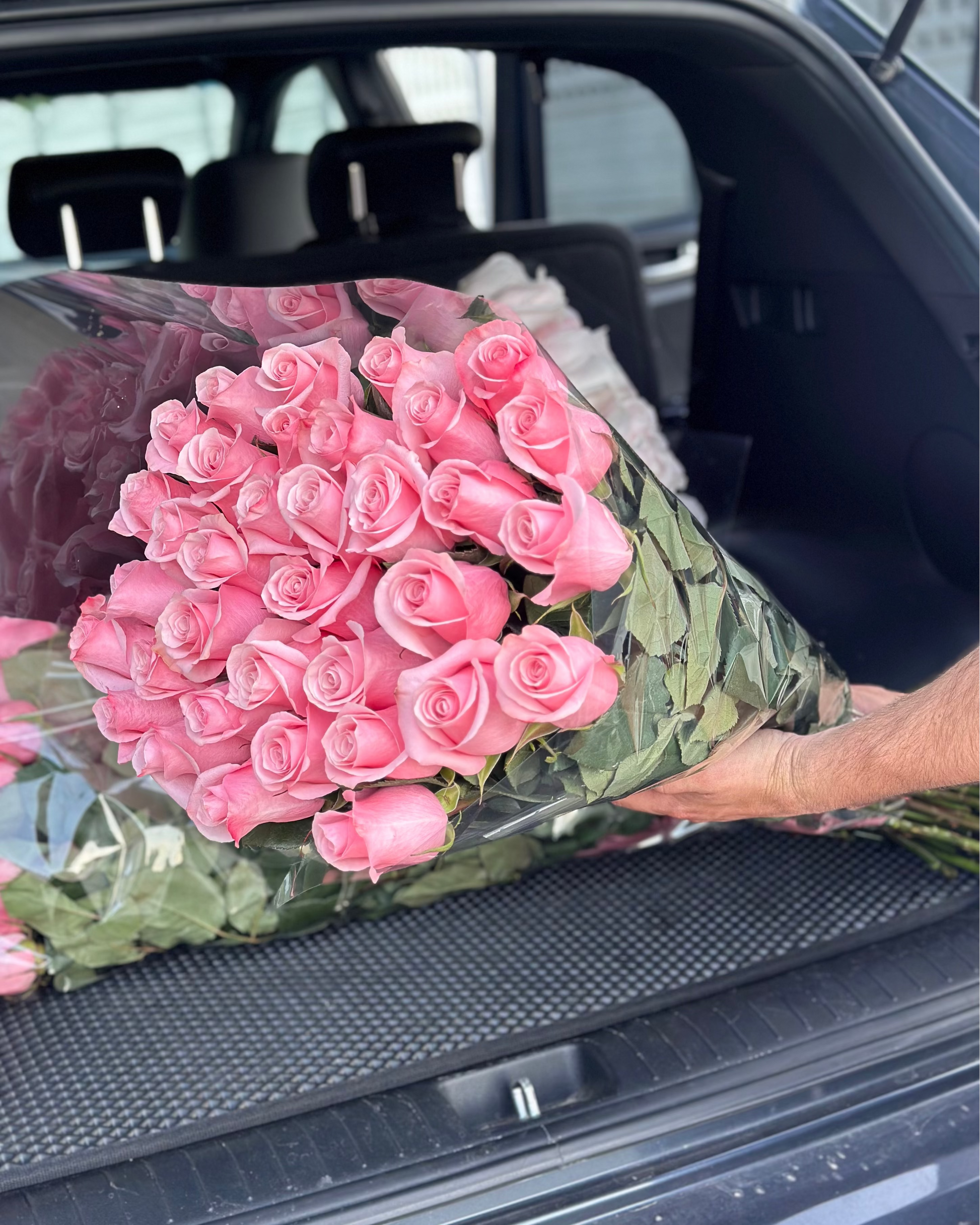 Buchet de trandafiri roz premium Besweet – TerraFlorra