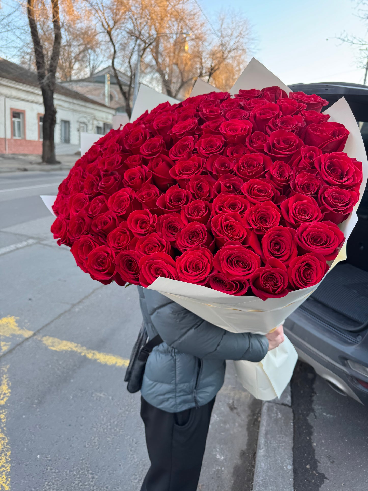 Buchet de trandafiri rosii premium Freedom – TerraFlorra