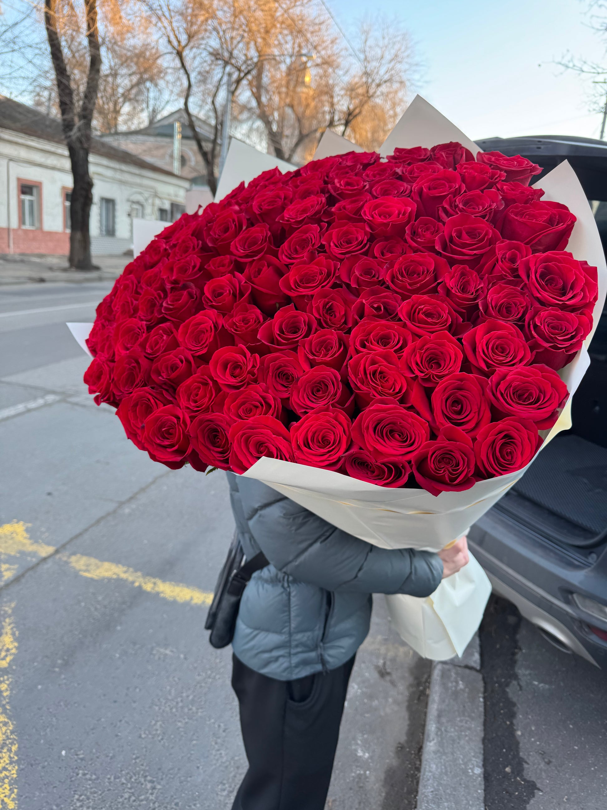 Buchet de trandafiri rosii premium Freedom – TerraFlorra