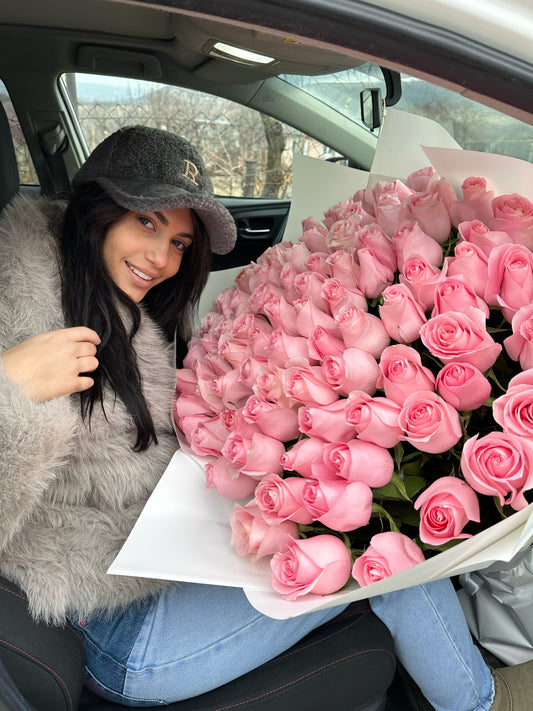 Buchet de trandafiri roz premium Luciano – TerraFlorra