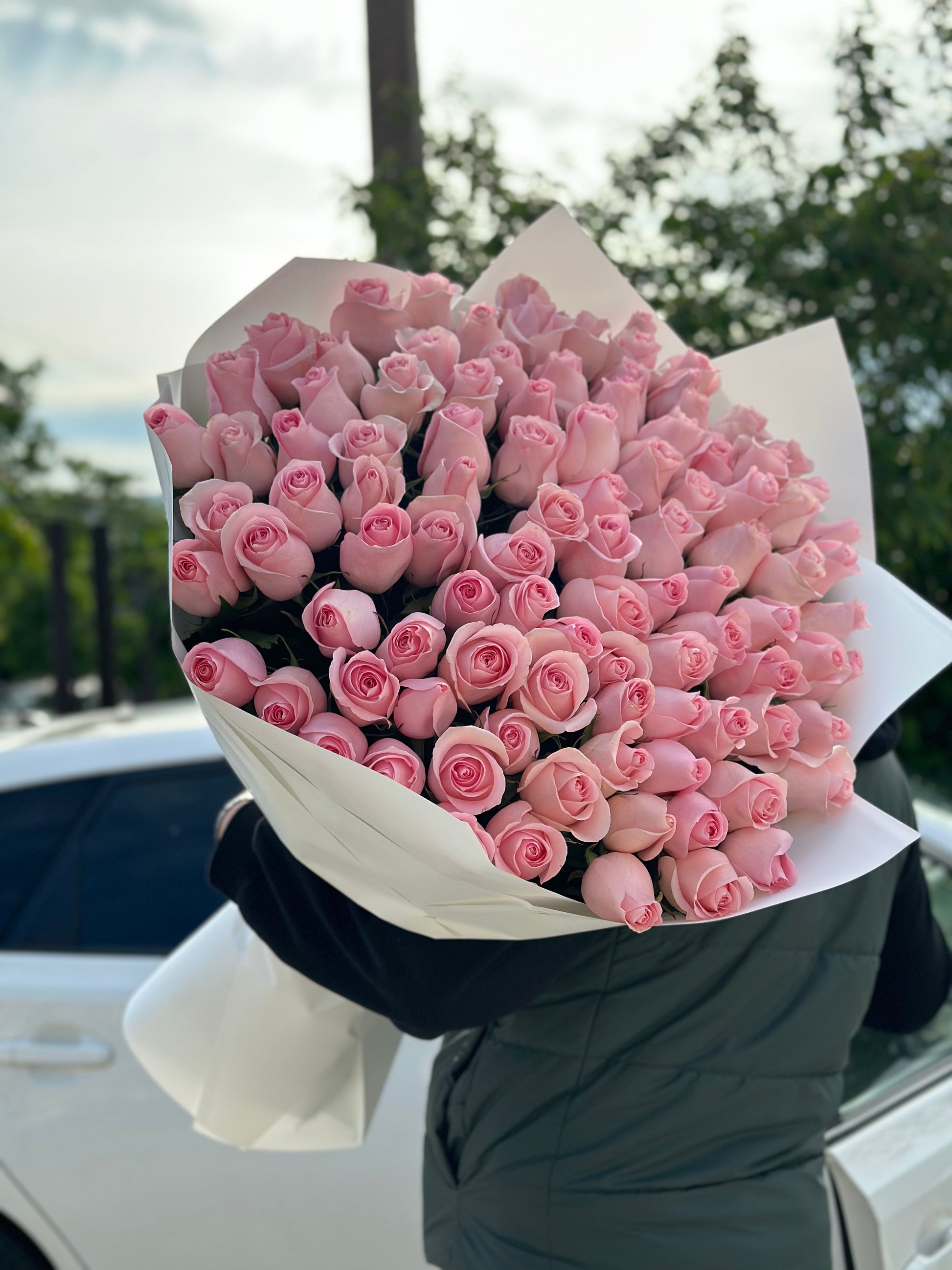 Buchet de trandafiri roz premium Luciano – TerraFlorra