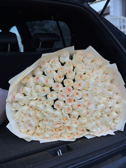 Buchet de trandafiri imbujorati premium Candlelight – TerraFlorra