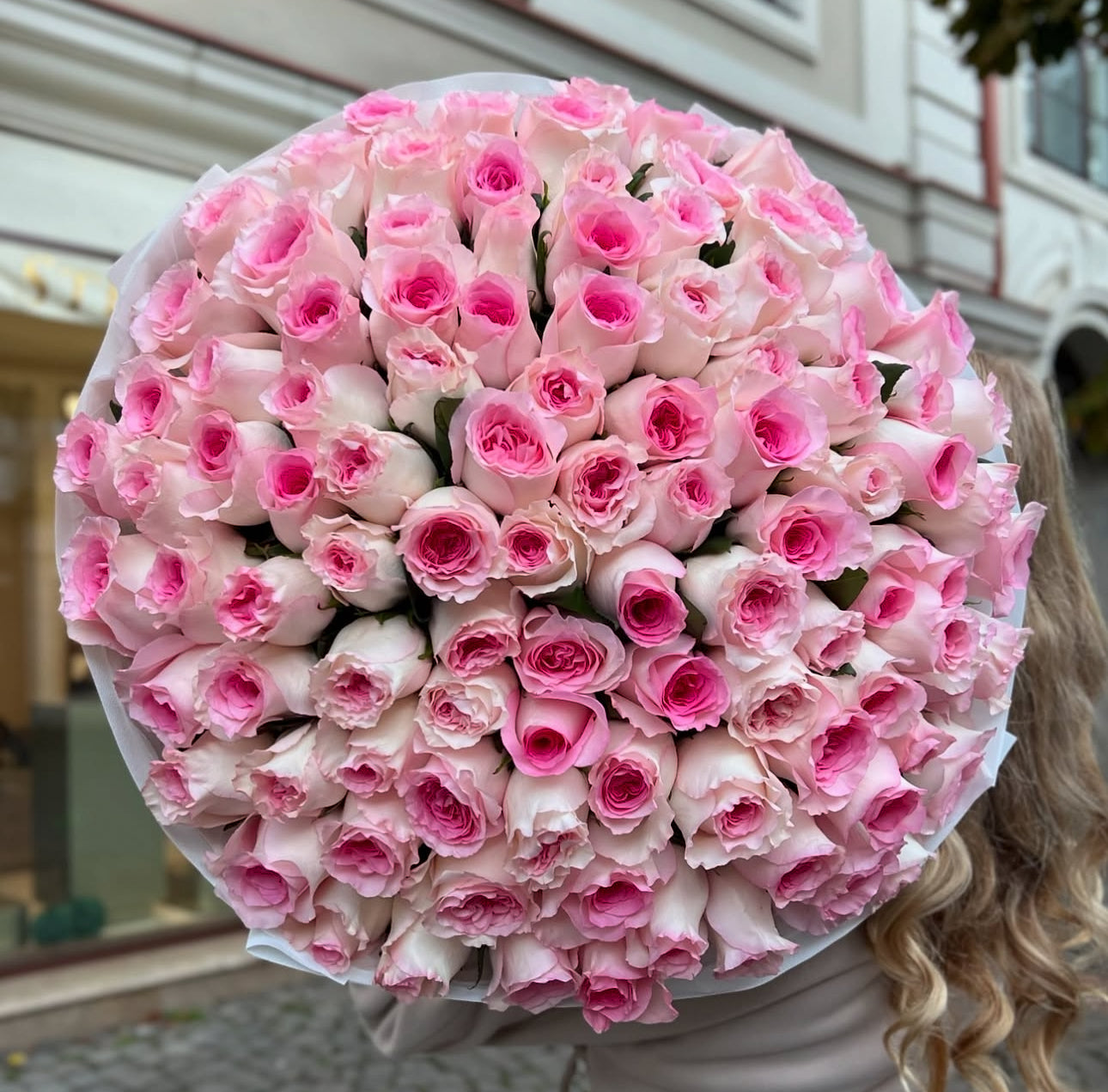 Buchet de trandafiri roz premium Mandala – TerraFlorra