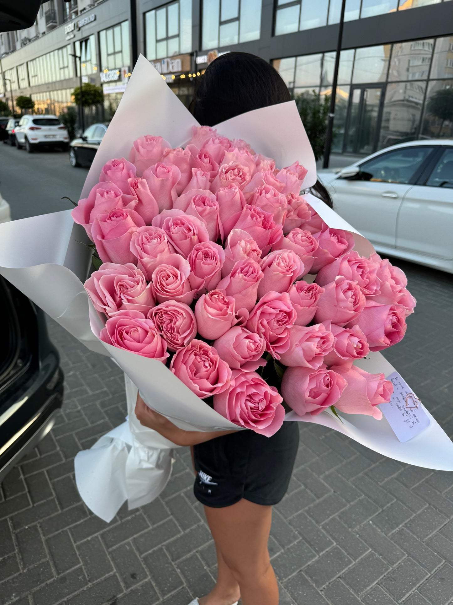 Buchet de trandafiri roz premium Luciano – TerraFlorra