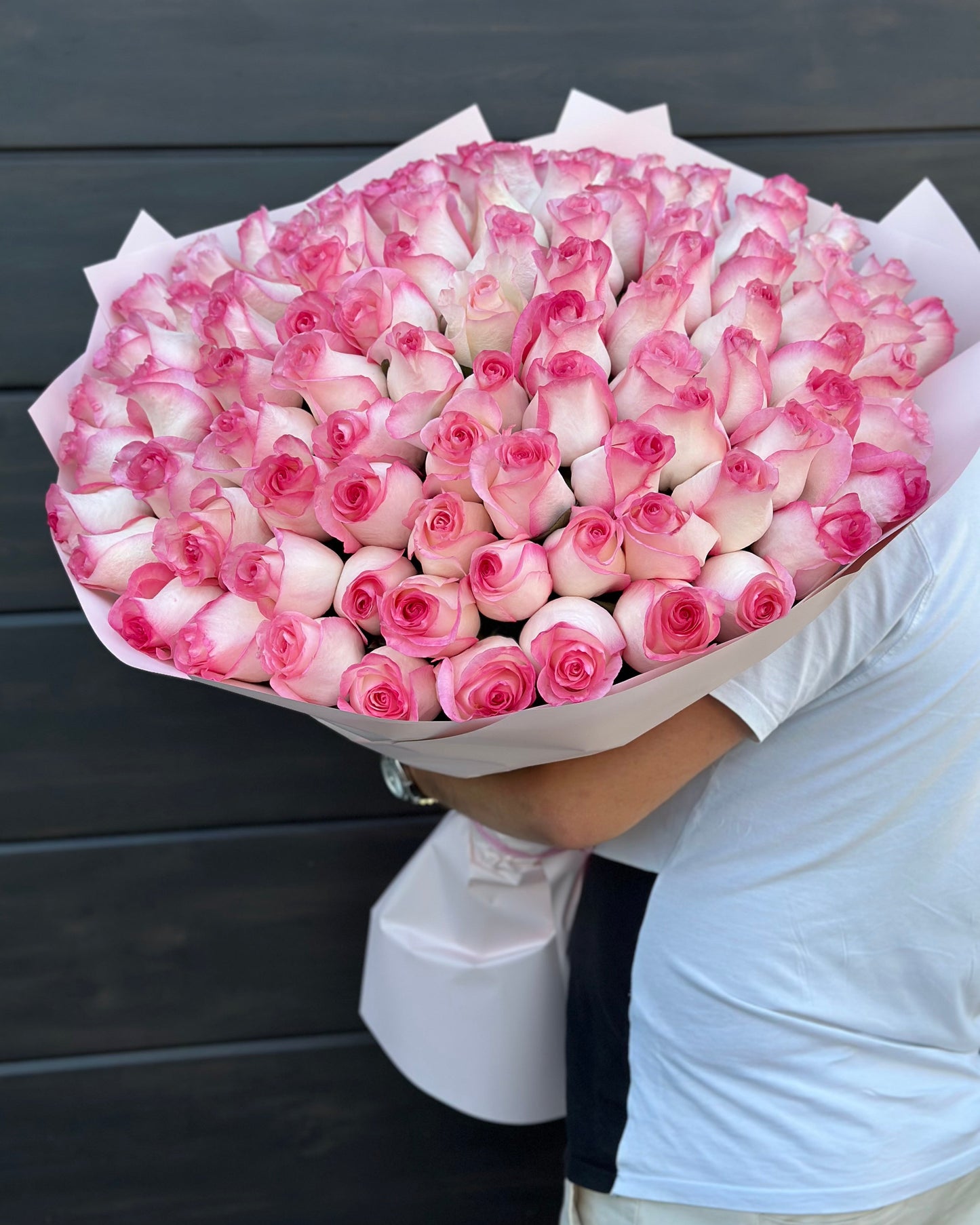 Buchet de trandafiri roz premium Bulevard – TerraFlorra