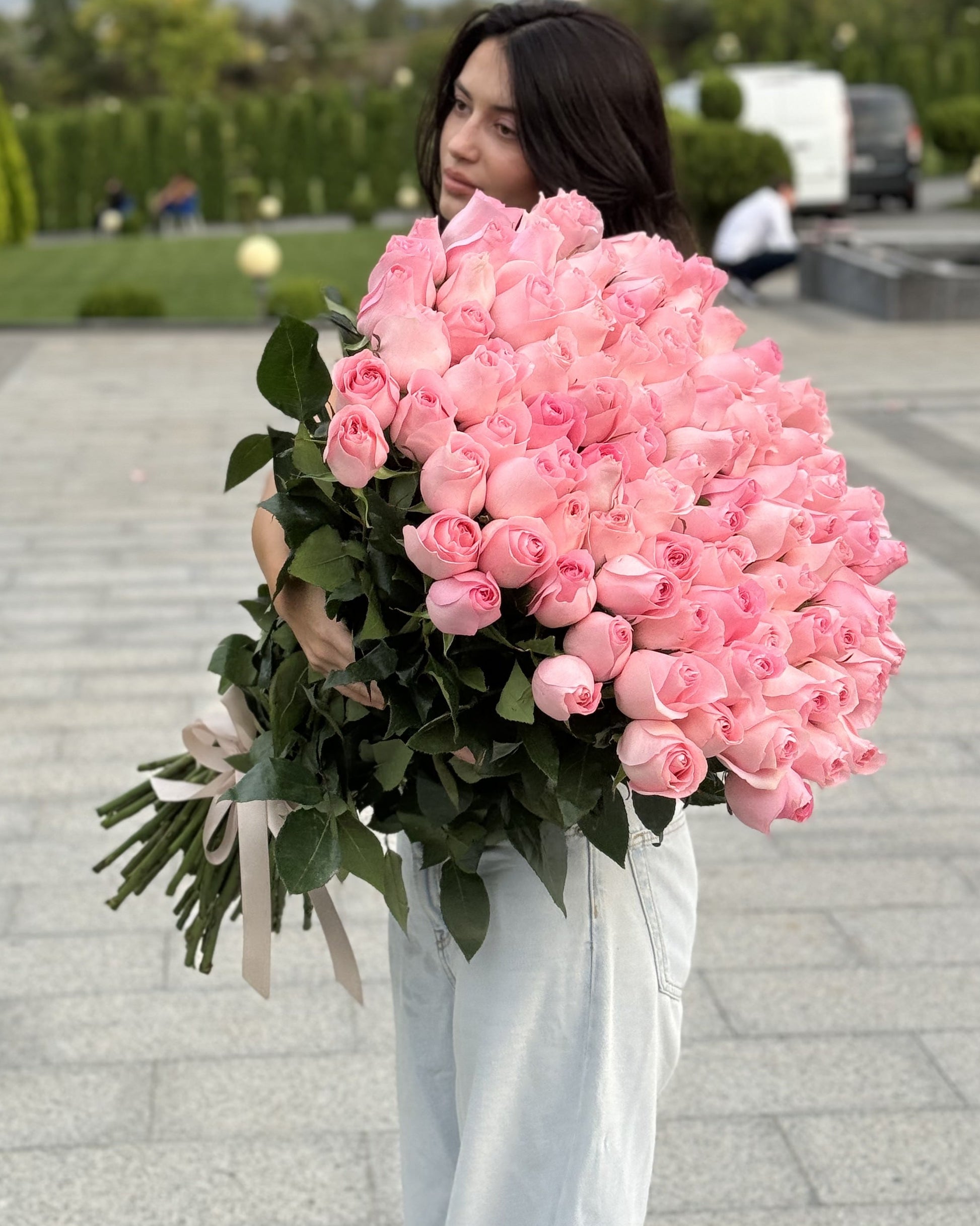 Buchet de trandafiri roz premium Luciano – TerraFlorra