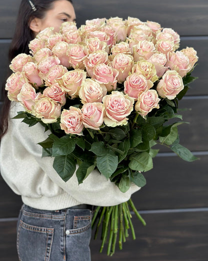 Trandafiri roz - Pink Mondial