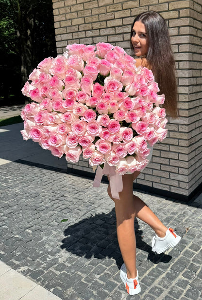 Buchet de trandafiri roz premium Mandala – TerraFlorra